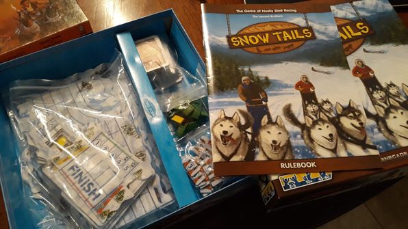 Snow-Tails-Box-2022-03-07.jpg